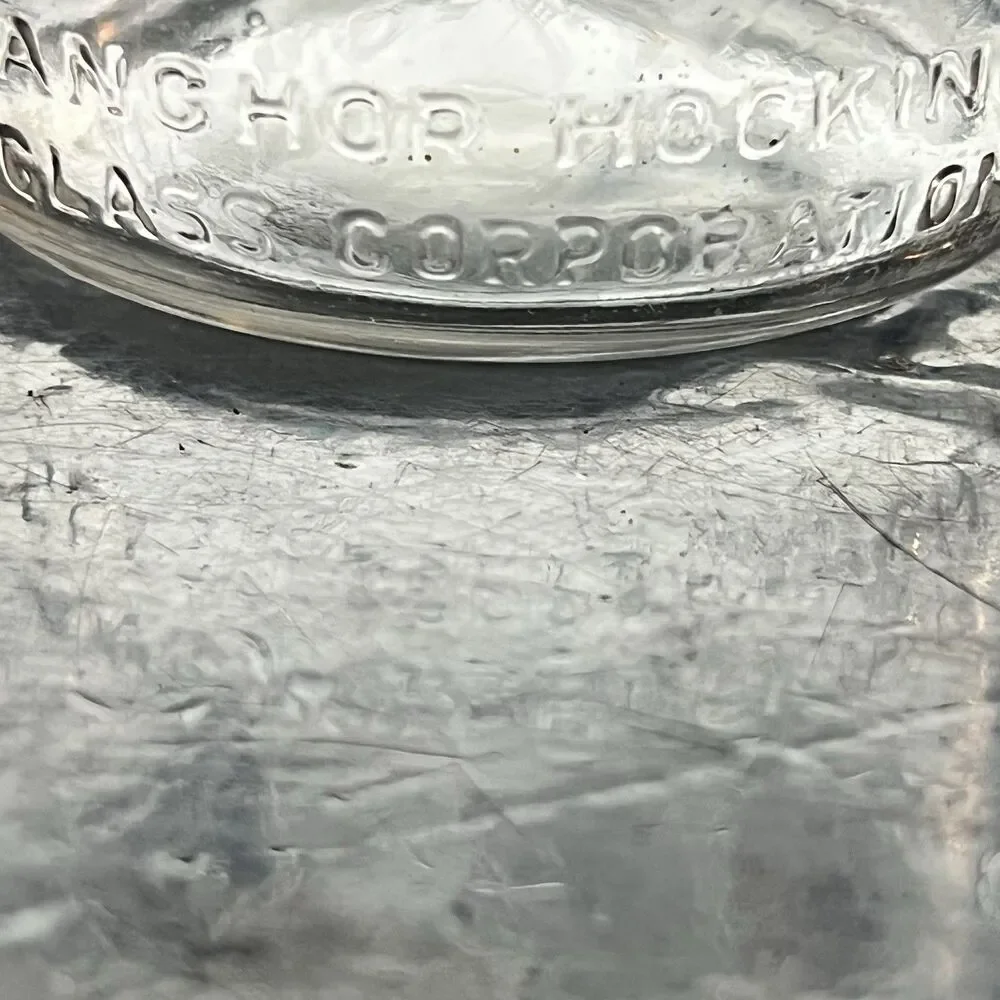 Collectible 1930s Anchor Hocking Pint Mason Jar